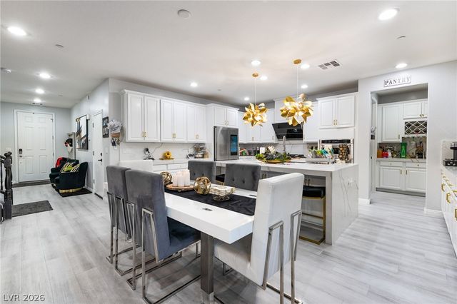 823 East Via De Santa Maria, Henderson, NV 89011