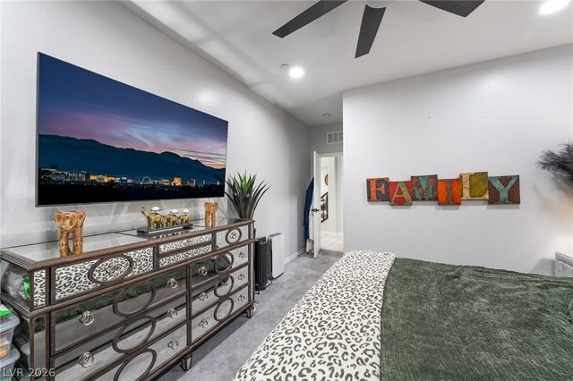 823 East Via De Santa Maria, Henderson, NV 89011