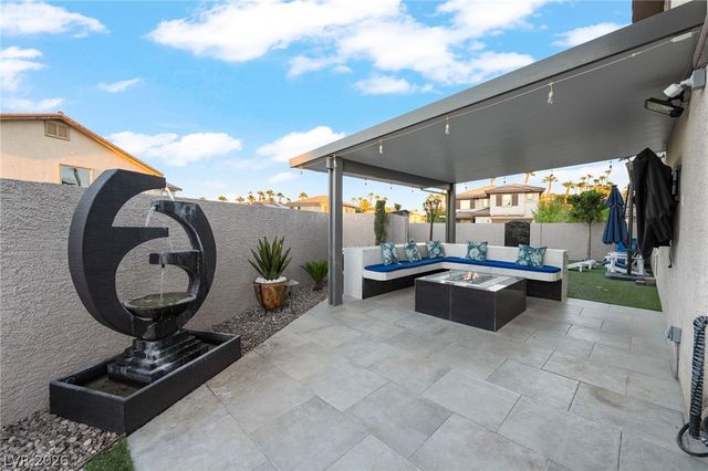 823 East Via De Santa Maria, Henderson, NV 89011