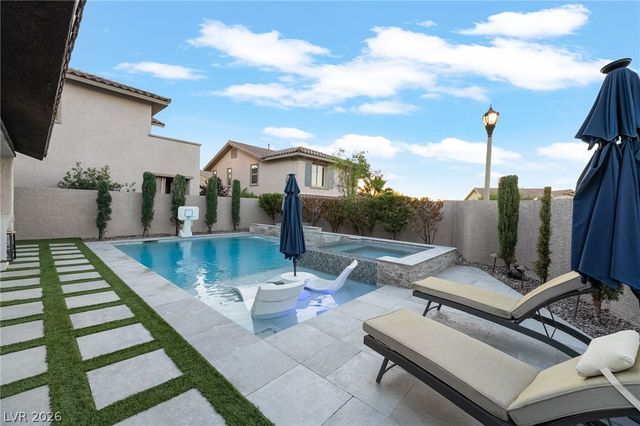 823 East Via De Santa Maria, Henderson, NV 89011
