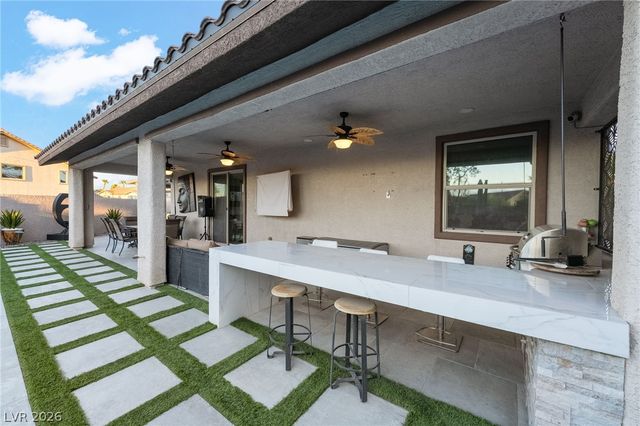 823 East Via De Santa Maria, Henderson, NV 89011