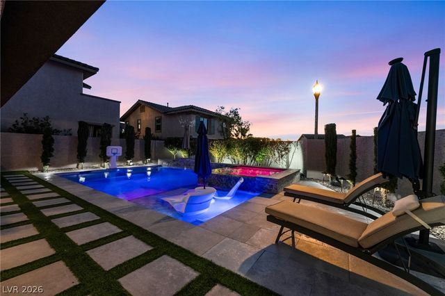 823 East Via De Santa Maria, Henderson, NV 89011
