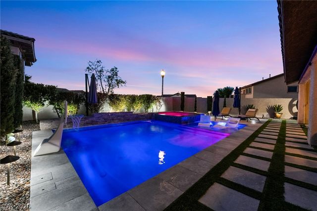 823 East Via De Santa Maria, Henderson, NV 89011