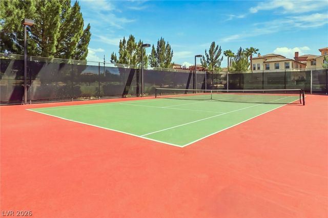 823 East Via De Santa Maria, Henderson, NV 89011