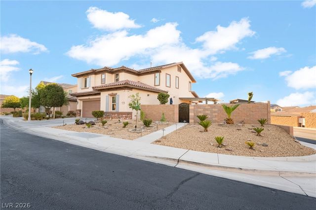 823 East Via De Santa Maria, Henderson, NV 89011