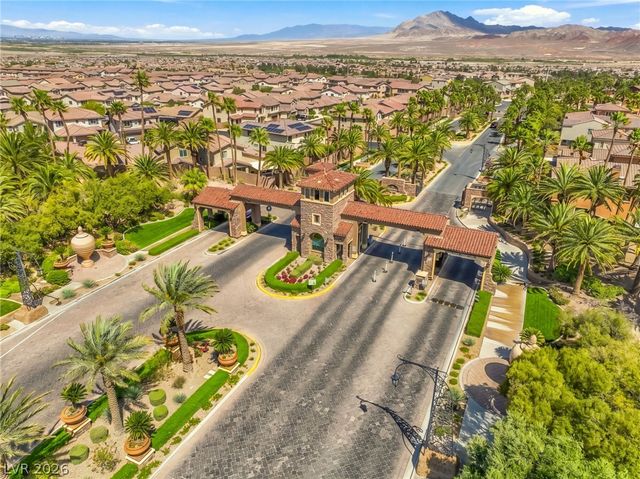 823 East Via De Santa Maria, Henderson, NV 89011