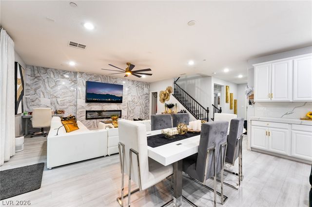 823 East Via De Santa Maria, Henderson, NV 89011