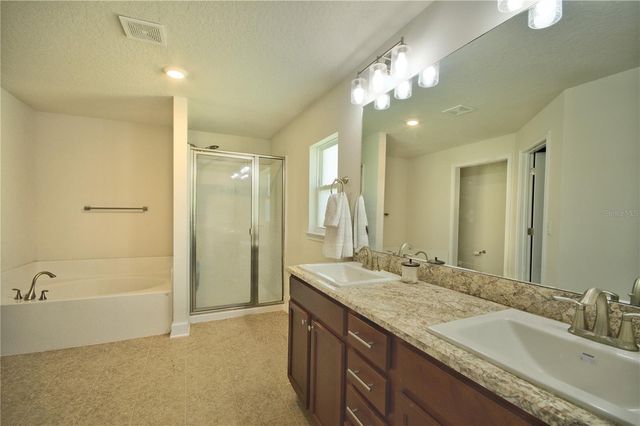 7733 SLOEWOOD DRIVE, Leesburg, FL 34748