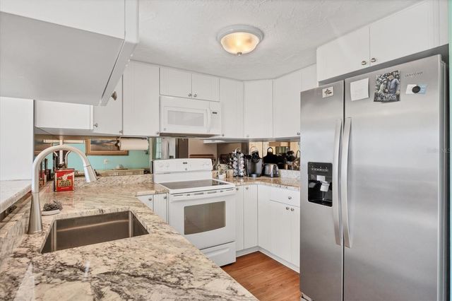 825 E 5TH STREET, Englewood, FL 34223