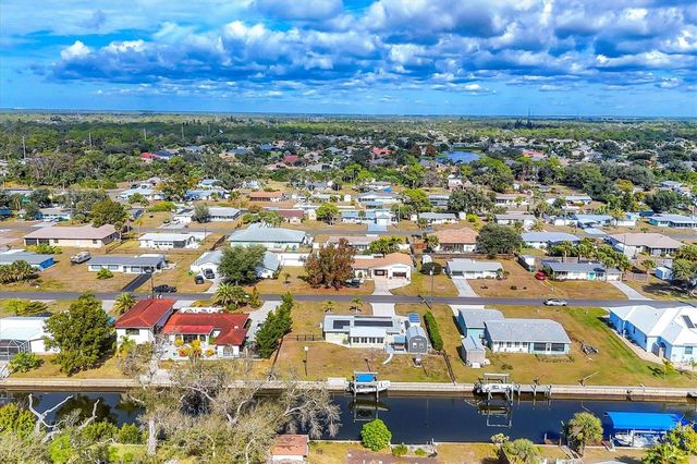 825 E 5TH STREET, Englewood, FL 34223