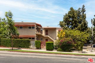 2955 Berkeley Avenue, Los Angeles, CA 90026