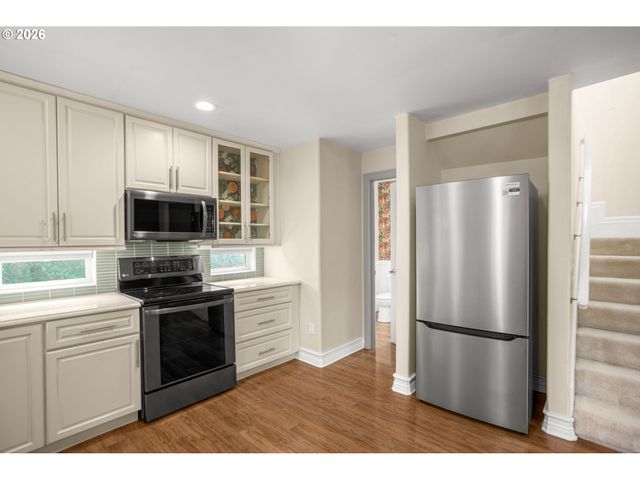 14155 Nw PIONEER Rd, Beaverton, OR 97006