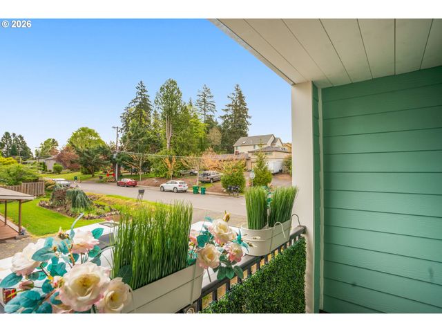 14155 Nw PIONEER Rd, Beaverton, OR 97006