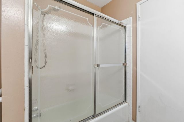 3349 W Cutler Avenue, Visalia, CA 93277