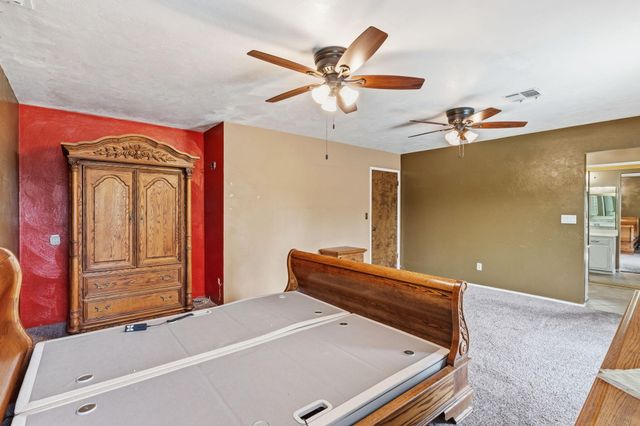 3349 W Cutler Avenue, Visalia, CA 93277