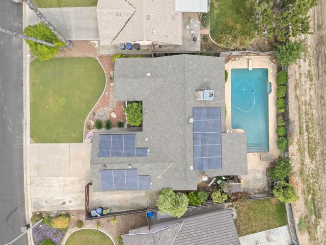 3349 W Cutler Avenue, Visalia, CA 93277