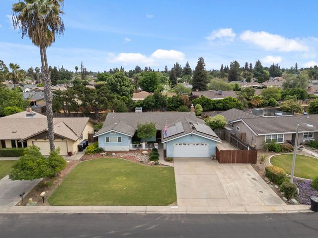 3349 W Cutler Avenue, Visalia, CA 93277