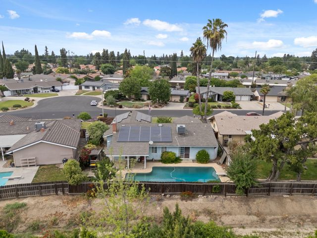 3349 W Cutler Avenue, Visalia, CA 93277