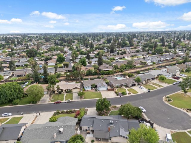 3349 W Cutler Avenue, Visalia, CA 93277