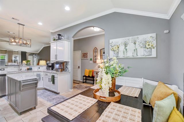 1620 Hickory Burl Lane, Conroe, TX 77301