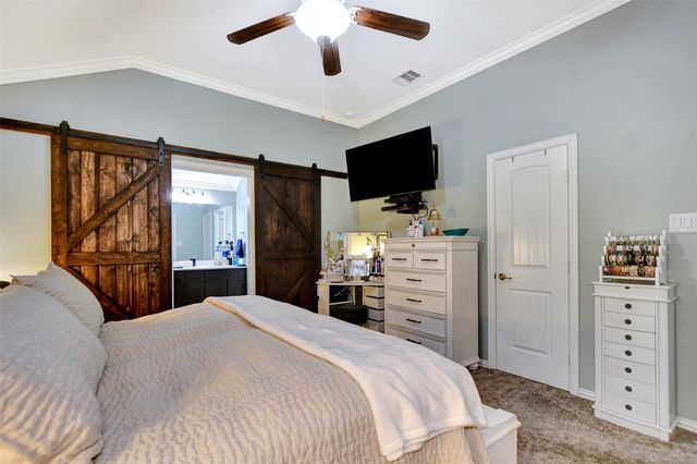 1620 Hickory Burl Lane, Conroe, TX 77301