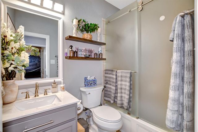 1620 Hickory Burl Lane, Conroe, TX 77301