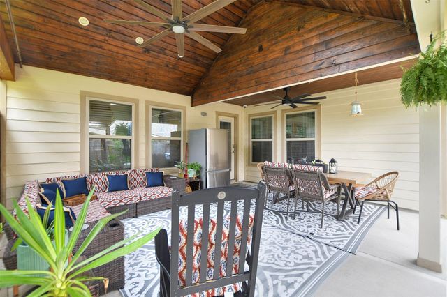 1620 Hickory Burl Lane, Conroe, TX 77301
