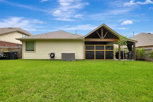 1620 Hickory Burl Lane, Conroe, TX 77301