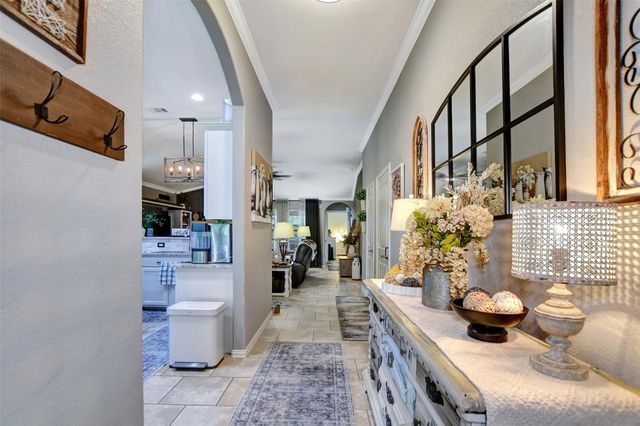 1620 Hickory Burl Lane, Conroe, TX 77301