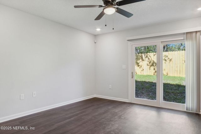 6347 MONCRIEF Road W, Jacksonville, FL 32219