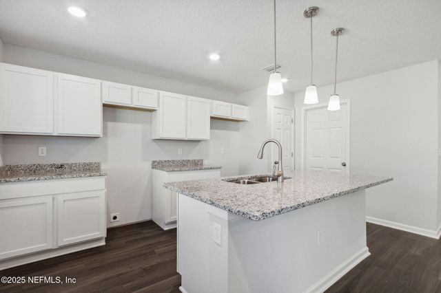 6347 MONCRIEF Road W, Jacksonville, FL 32219