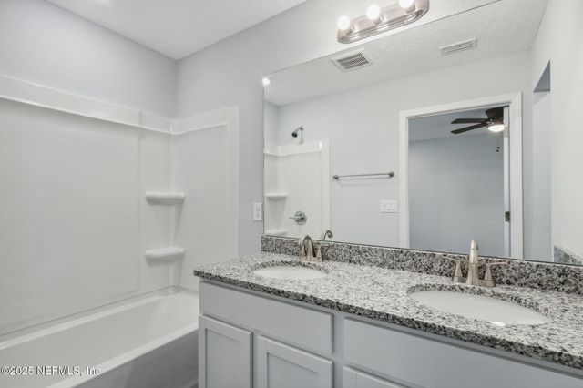 6347 MONCRIEF Road W, Jacksonville, FL 32219