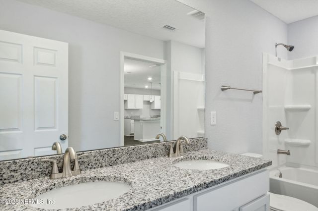 6347 MONCRIEF Road W, Jacksonville, FL 32219