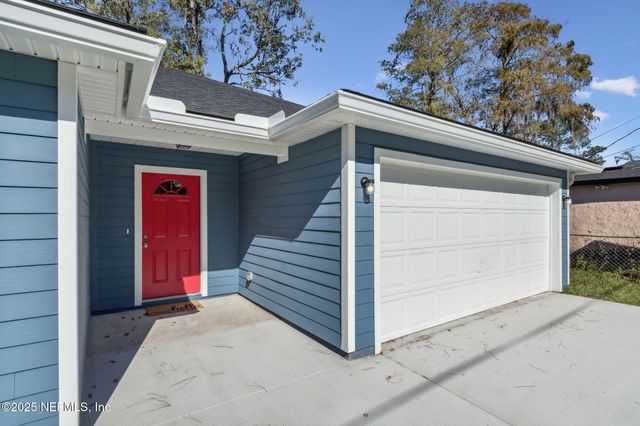 6347 MONCRIEF Road W, Jacksonville, FL 32219