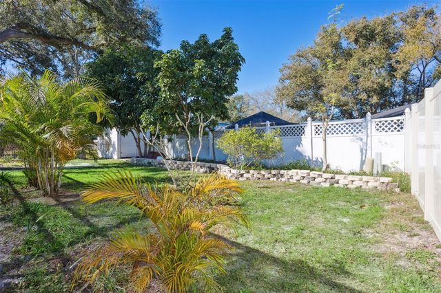 1255 FOGGY RIDGE PARKWAY, Lutz, FL 33559