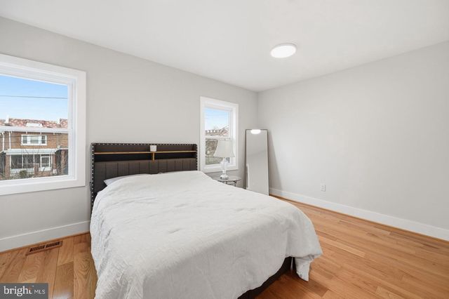4902 4TH ST NW, Washington, DC 20011