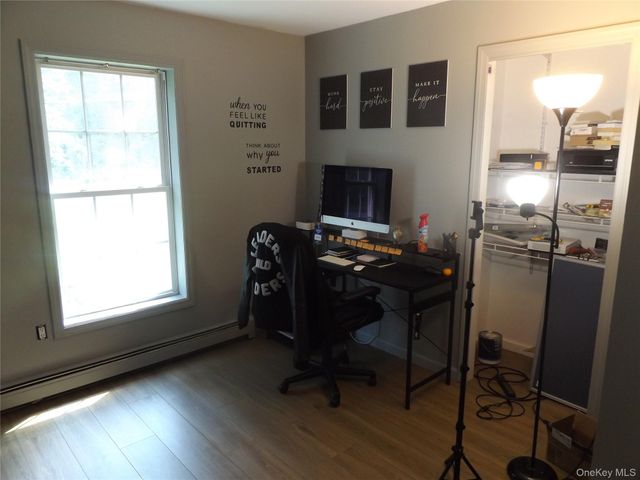 185 Ring Road, Hyde Park, NY 12578