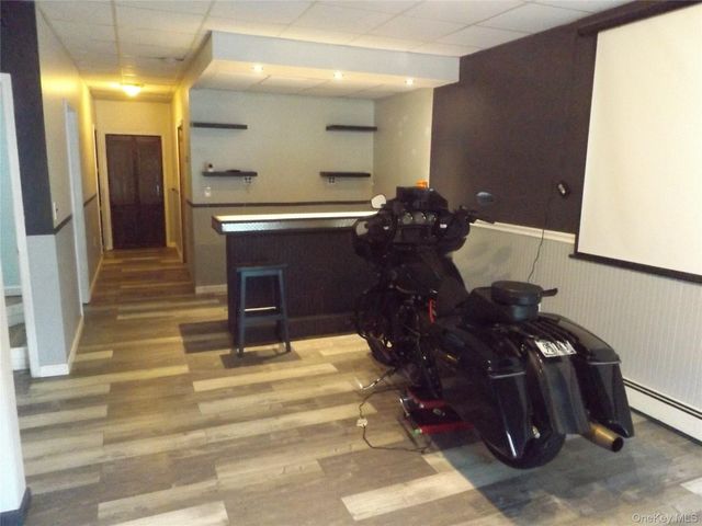 185 Ring Road, Hyde Park, NY 12578