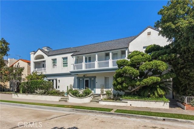 1530 Miramar 5, Newport Beach, CA 92661
