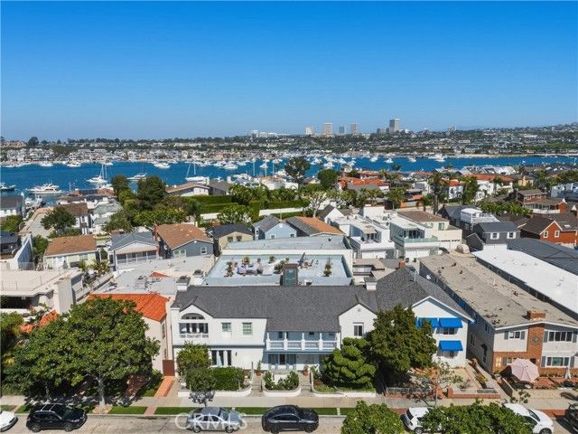 1530 Miramar 5, Newport Beach, CA 92661