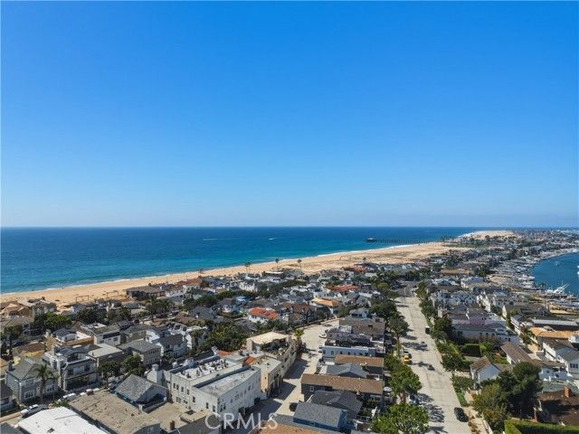 1530 Miramar 5, Newport Beach, CA 92661