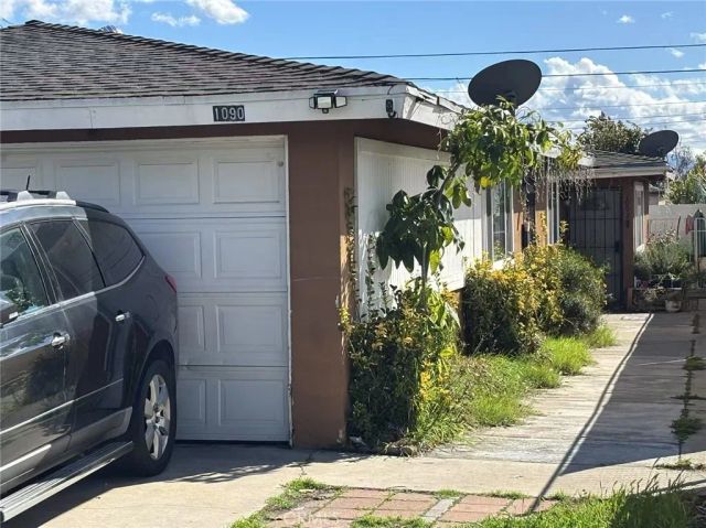 1094 E D St., Ontario, CA 91764
