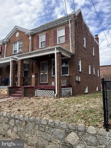 1807 FORT DAVIS ST SE, Washington, DC 20020