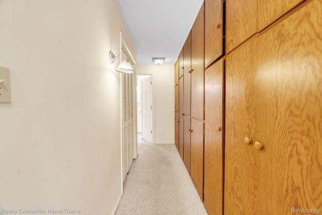 5430 Lakeshore Road, Fort Gratiot Charter Township, MI 48059