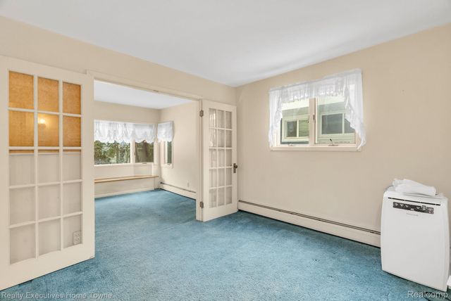 5430 Lakeshore Road, Fort Gratiot Charter Township, MI 48059