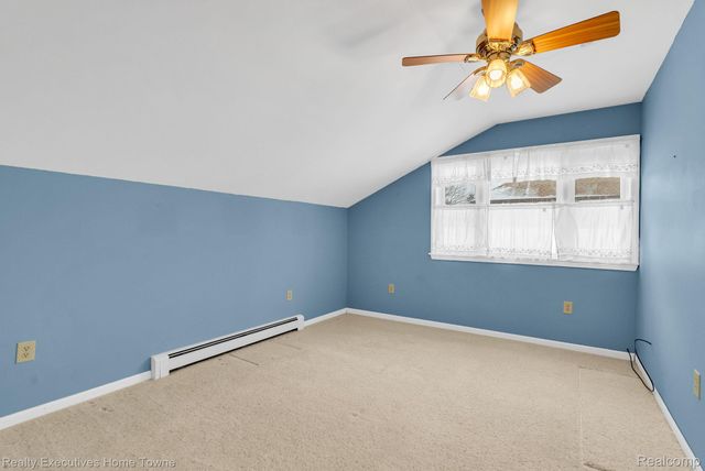 5430 Lakeshore Road, Fort Gratiot Charter Township, MI 48059