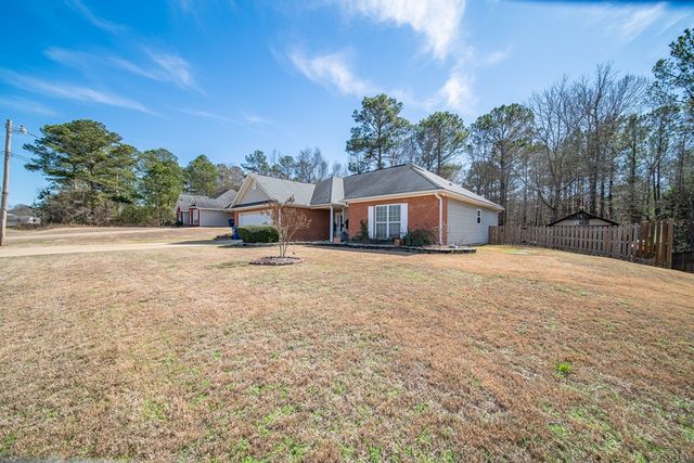 72 Lee Road 0504, Phenix City, AL 36870