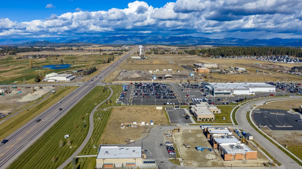 580 Cascade Loop, Kalispell, MT 59901 photo 3