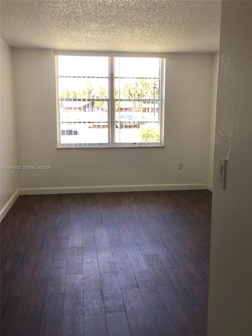 13120 SW 92nd Ave B-119, Miami, FL 33176