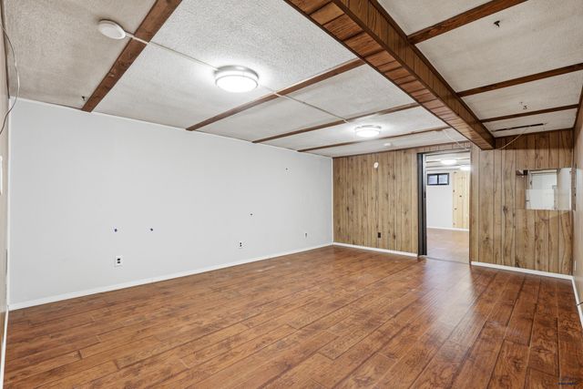 507 MEADOWLARK DR, Box Elder, SD 57719